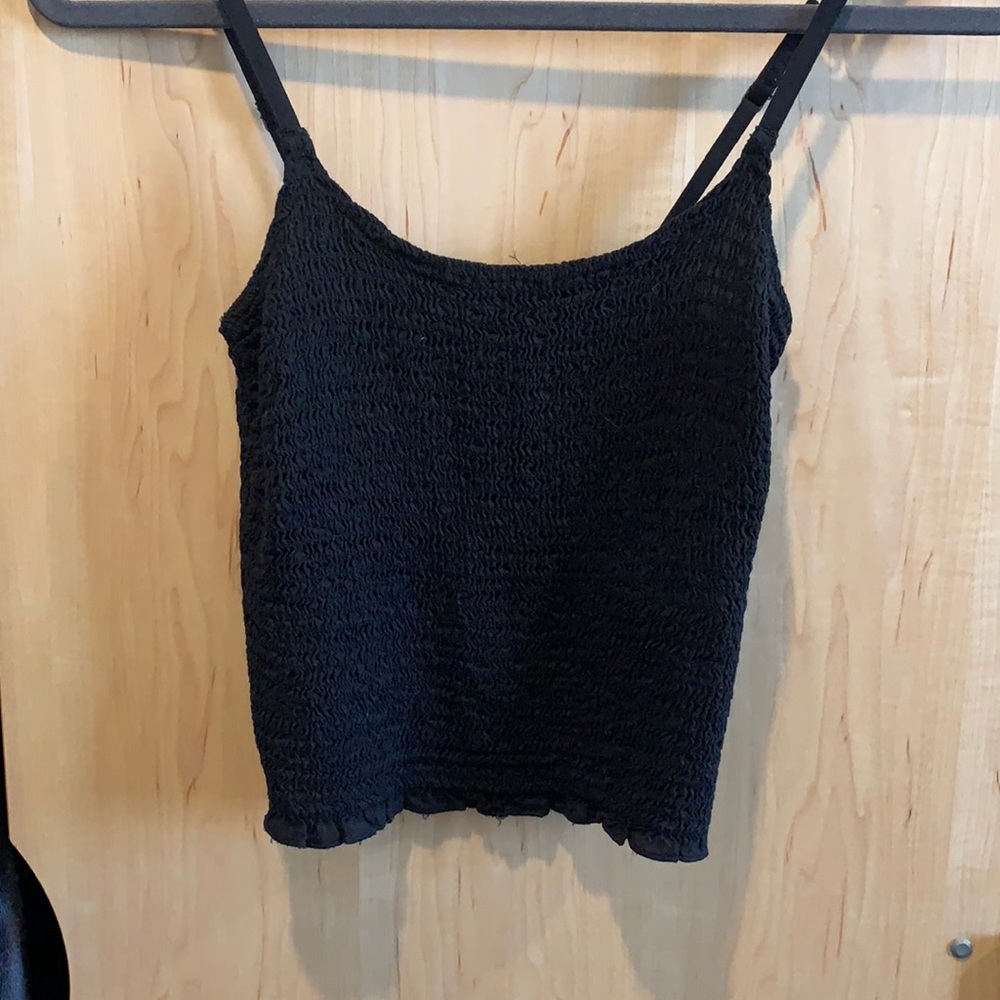 Hollister Tank